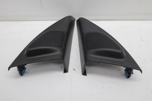 Haut parleur enceinte volvo - /,