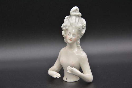 Marquise demi poupée half - marquise,