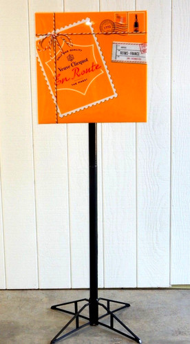 Veuve clicquot champagne - clicquot,