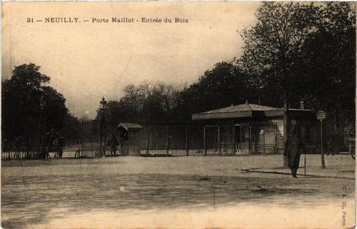 Cpa neuilly sur - cpa, porte