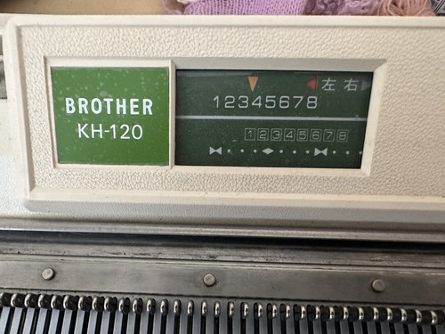 Knitting machine fine gauge - fine,
