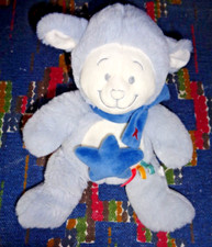 STO2/ DOUDOU PELUCHE MUSICAL NOUKIES MOUTON BLEU GRIS ETOILE GUSS ET VICTOR KOM9