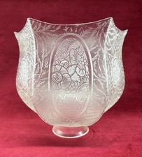 OIL LAMP SHADE GLASS TULIP GLOBE KEROSENE LAMP GRAVE CRYSTAL BACCARAT BI