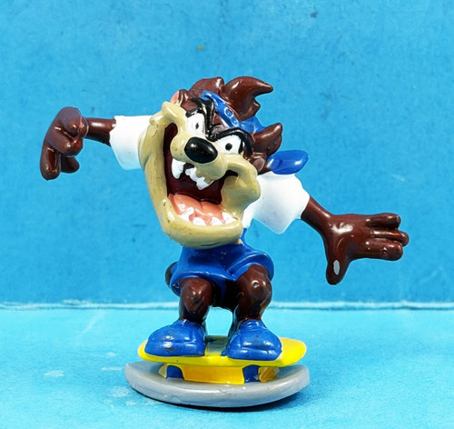 Looney tunes mini figurine - tunes,