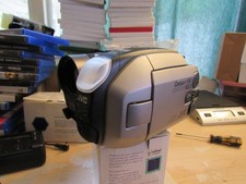  JVC Video Camcorder Camera GR-AXM900U Tested & Working