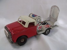 MF 141 - sheet metal - CONCRETE TOP TRUCK to restore or for parts