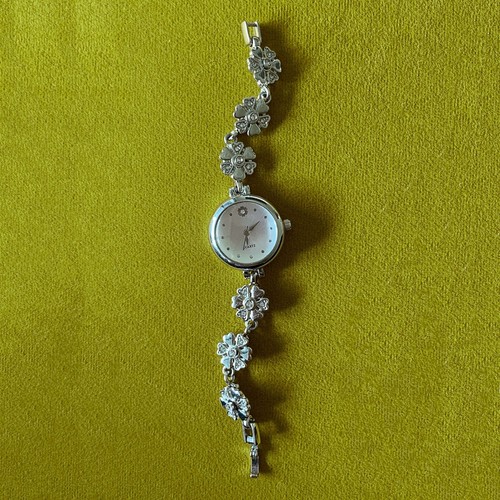 Montre bracelet pour femme - montre-bracelet,