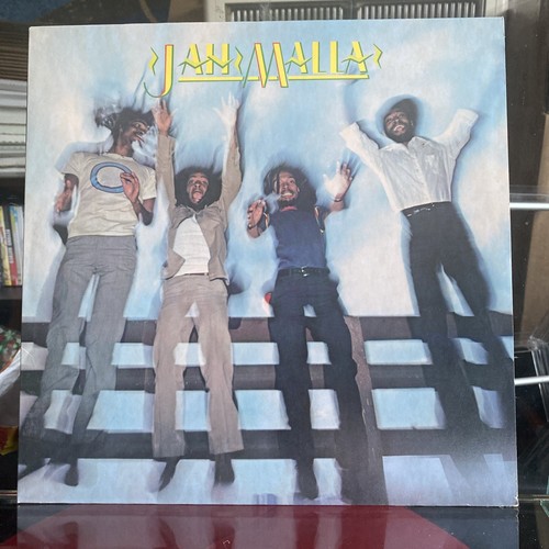 Jah malla - malla, (1981