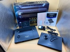 SNK NEO GEO AES Console System and controller Boxed Tested Serial number match