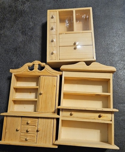 Pieces unfished doll - 3, house