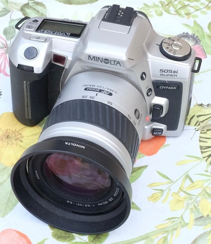 Minolta dynax 505si - minolta,