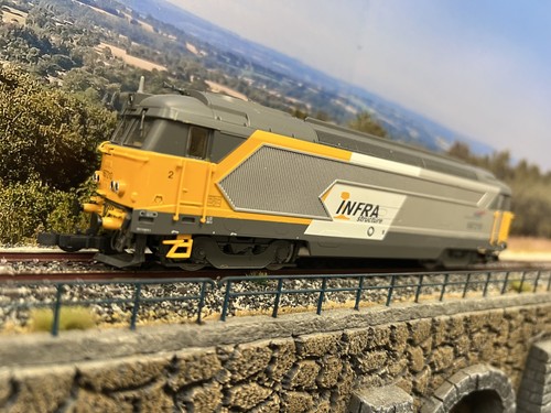 Locomotive 67210 infra - bb,