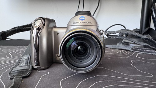 Konica minolta dimage 0mp - z6, 6.0mp
