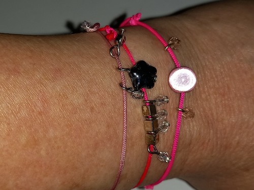 Bracelets avec breloques