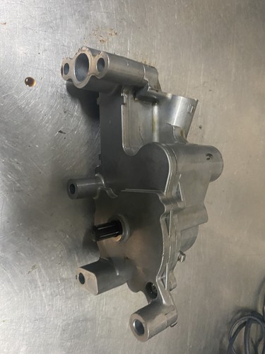 Pompe huile suzuki 225cv - à,