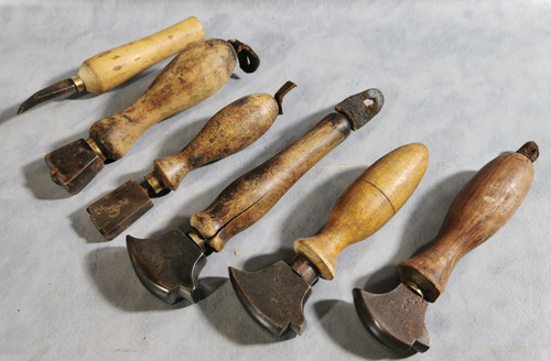 Outils anciens cordonnier 6 - outils,