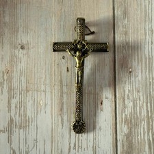 Crucifix ancien en laiton XIXe
