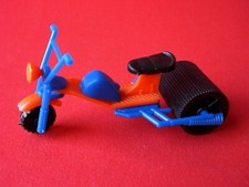 1985 EU VÉHICULE A ROULEAUX 1