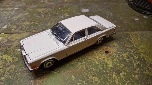 Burago rolls royce camargue - -,