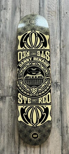 Skateboard obey shepard fairey