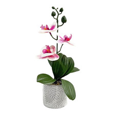 Plante artificielle en pot