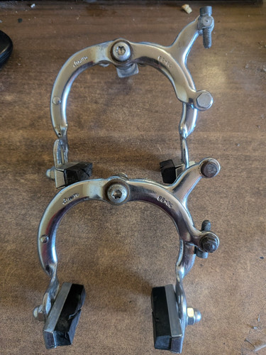 Paire étriers frein - de,