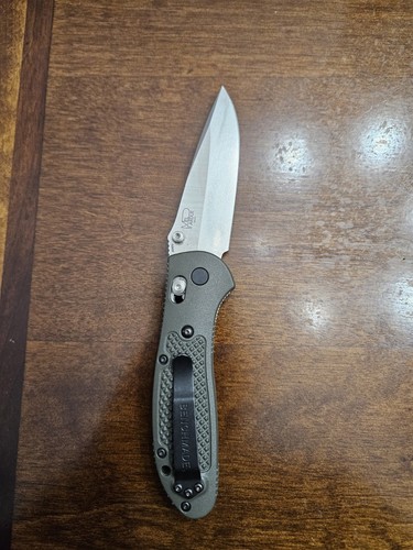 Benchmade griptilian s30v - benchmade,