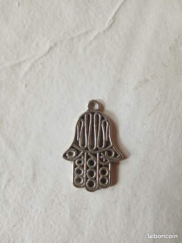 Pendentif main fatma - main, de