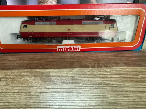 Märklin locomotive - h0,