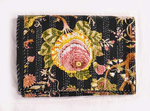 Couverture queen noire rose - couverture,