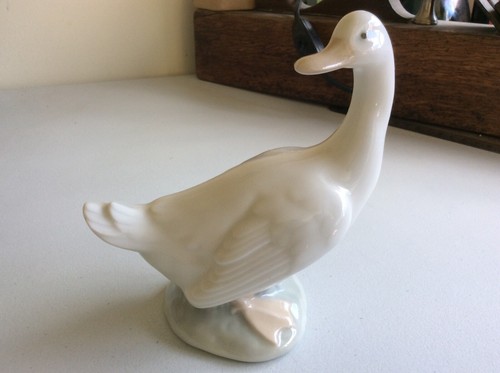 Nao canard figurine statuette - canard,