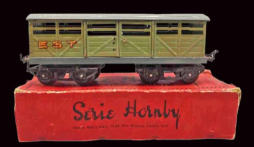 Train hornby echelle wagon - train,