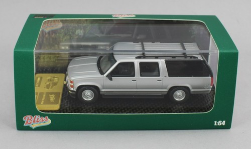 Bliss silver chevrolet - 1:64,