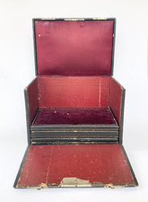 Ancienne valise marmotte en cuir de représentant horloger bijoutier circa 1930