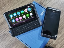 Nokia E7 - 16 GB - (Unlocked) 3G  Slider  QWERTY Keyboard Beast