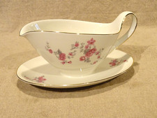 Saucière en porcelaine Hertel