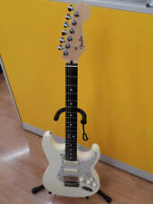 Guitare électrique FENDER