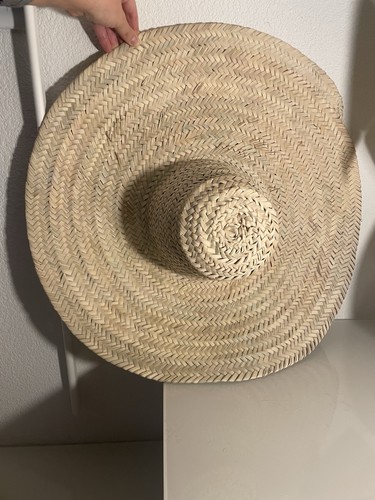 Grand chapeau artisanal cm - grand, 60