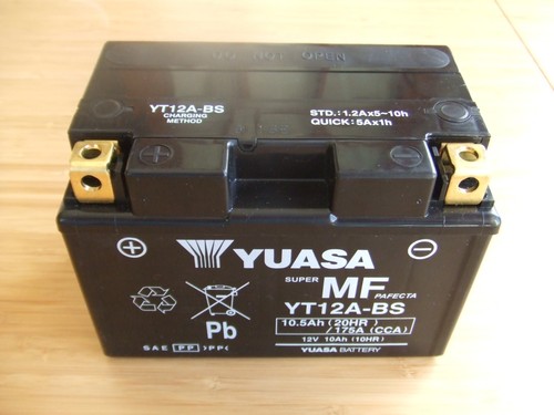 Batterie moto yuasa yt12a - batterie,