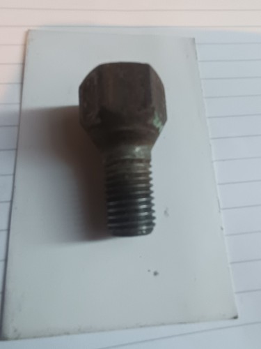 Boulon roue vespa - roue,