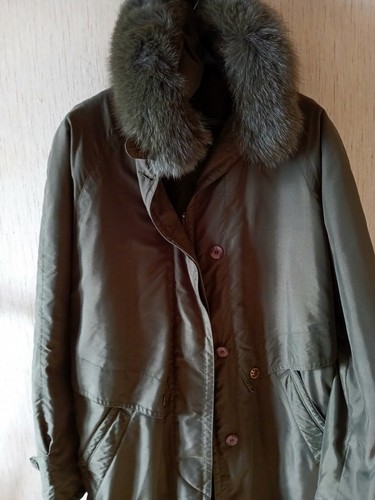 Très belle parka longue - très,