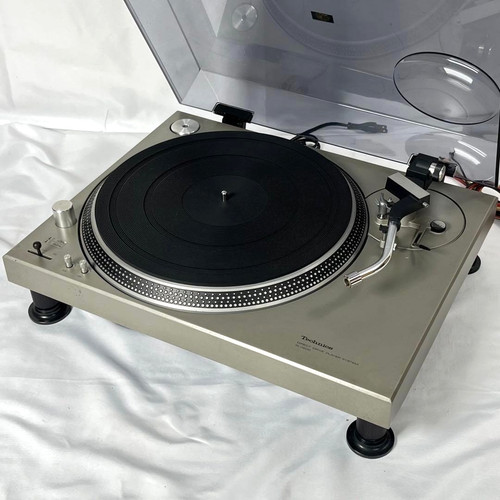 Technics 1200 first - sl-1200,