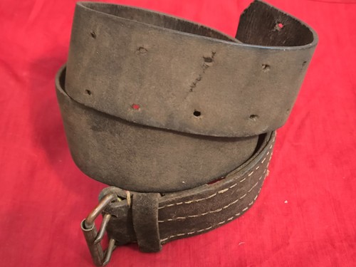Ceinturon cuir retourné 1903