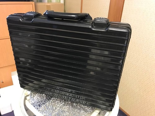 étui fixation rimowa en - Étui,