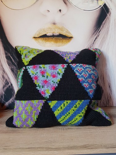 Coussin vintage triangle - vintage,
