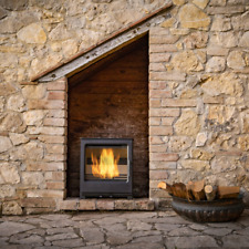 Poêle à bois cheminées en Fonte Classe A 8,1 Kw  7* Flamme Verte mod. Ainhoa