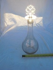 Carafe ancienne en verre et