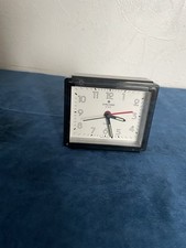 Ancien petit réveil Junghans 