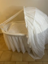 Ancien berceau sur roues en