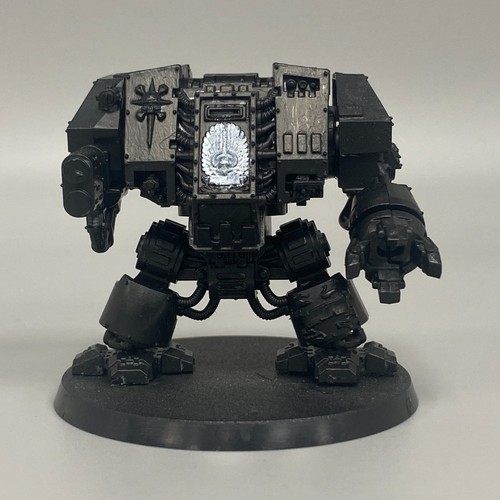 Space marine dreadnought - space,